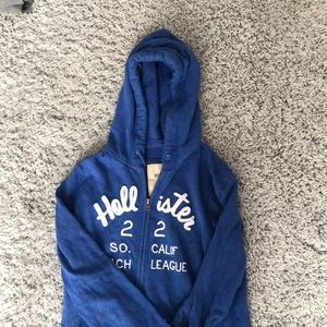Hollister zip up